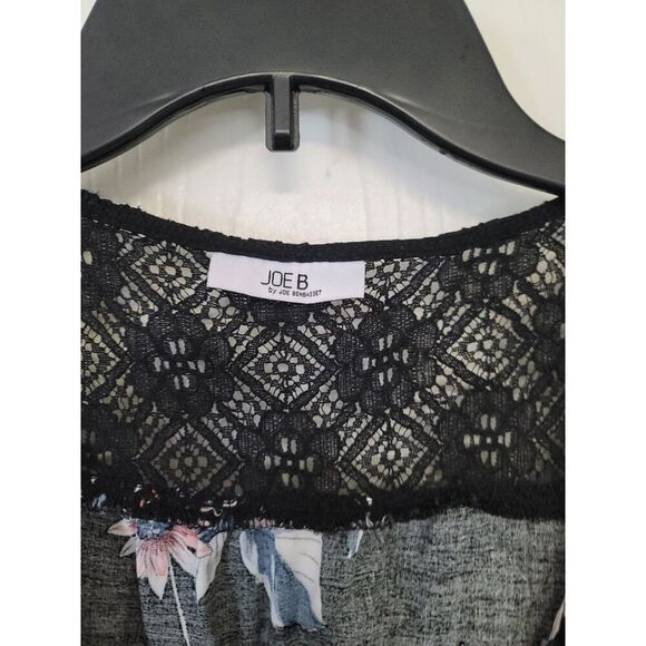 Womens floral patterned Joe B short sleeve romper - Picture 4 of 4